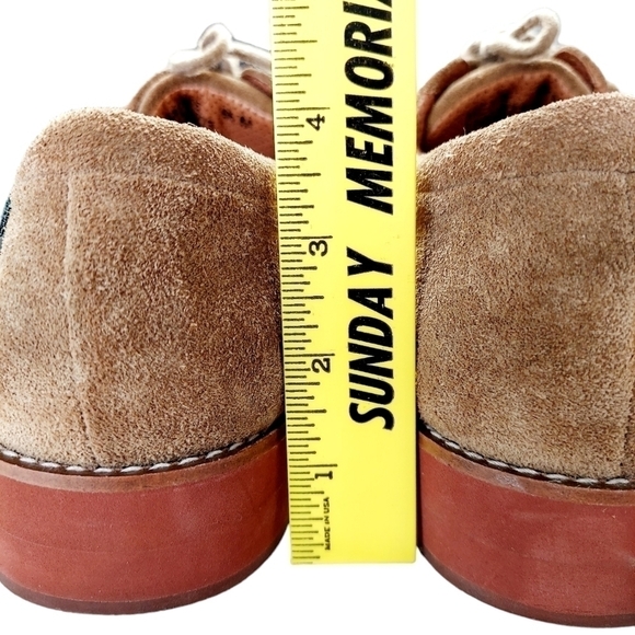 G H Bass & Co Saddle & Bucs Suede Oxford Men\'s Shoe Size 8.5 Tan Classic Preppy